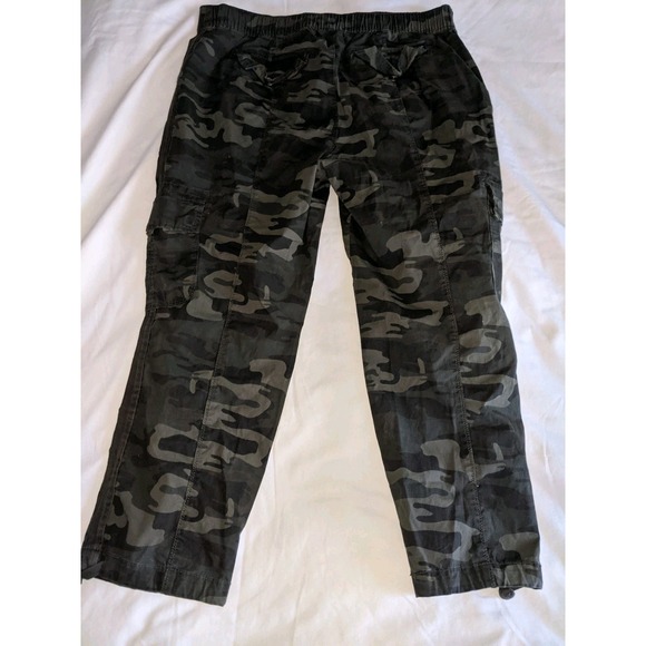 Social Standard Sanctuary Camo Pants Size XL Green Drawstring Hem Pockets - Picture 3 of 16